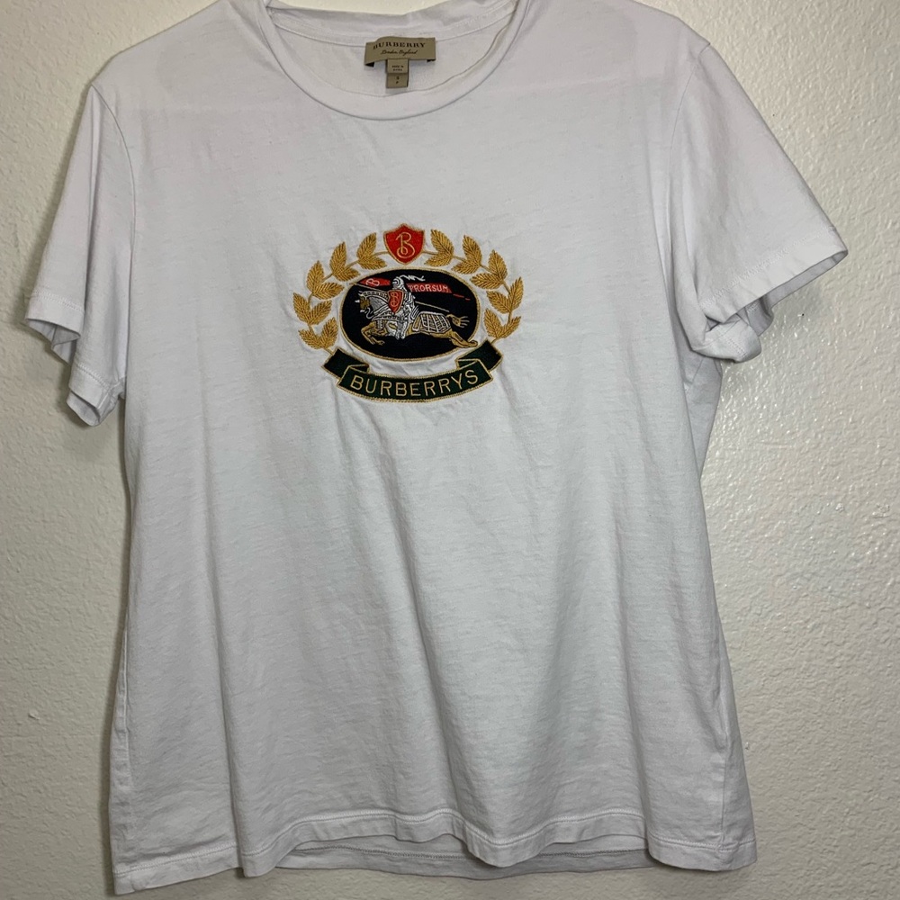 Burberry tee